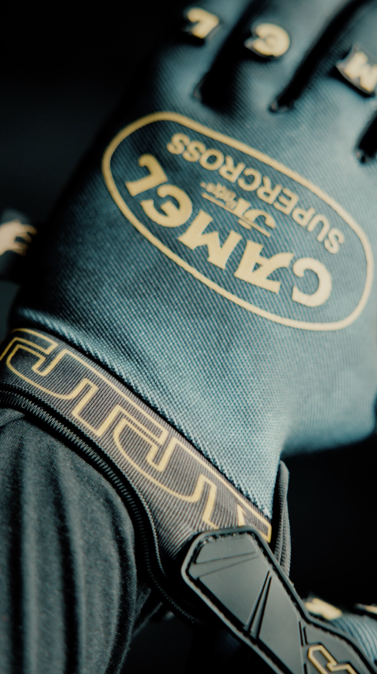 CAMEL x JT Racing Gloves - Black